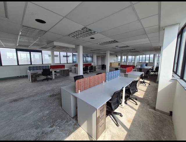 283M² OFFICE TO LET IN RIVONIA